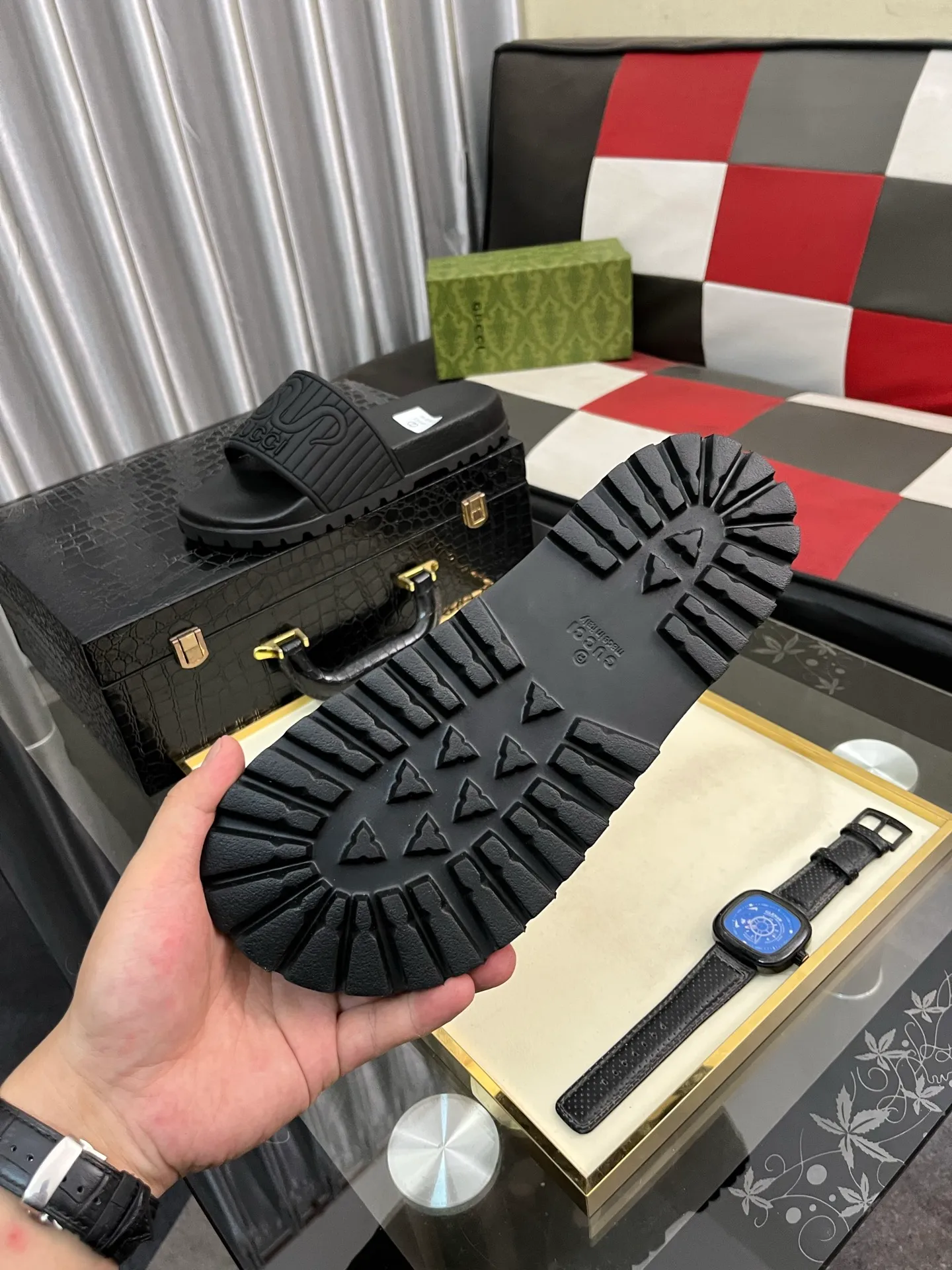 Men's men's shoes💰260⌚️⌚️ＧＵＣＣＩ.Gucci.Official website 1:1 popular slippers hot sale! Original original material 🩴 SIZE: 38-46 (45.46 non-refundable)